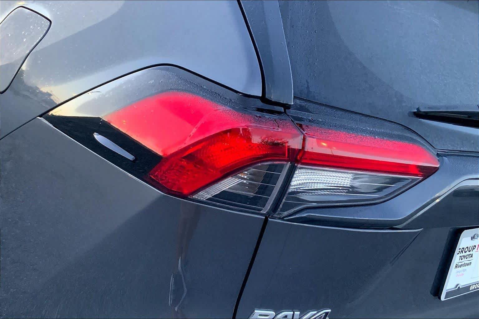 Used 2023 Toyota RAV4 XLE AWD/4WD image 25