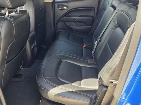 Used 2022 GMC Canyon Elevation w/ Driver Alert Package AWD/4WD image 5