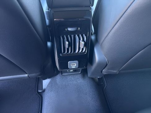 New 2026 Jeep Compass Latitude AWD/4WD image 33