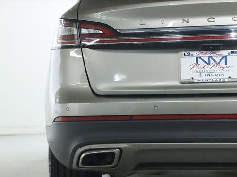 Certified 2023 Lincoln Nautilus AWD w/ Premium Package image 43