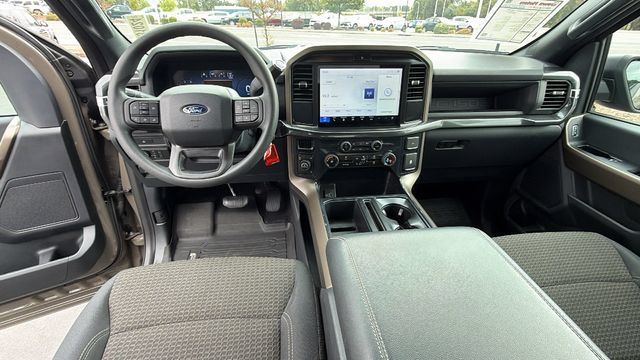 Used 2025 Ford F150 STX w/ Equipment Group 201A FX4 AWD/4WD image 19