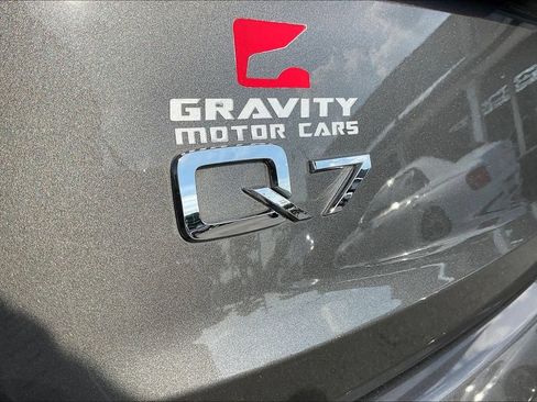 Used 2021 Audi Q7 3.0T Prestige AWD/4WD image 23