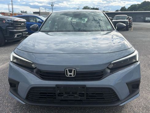 Used 2024 Honda Civic Sport image 2
