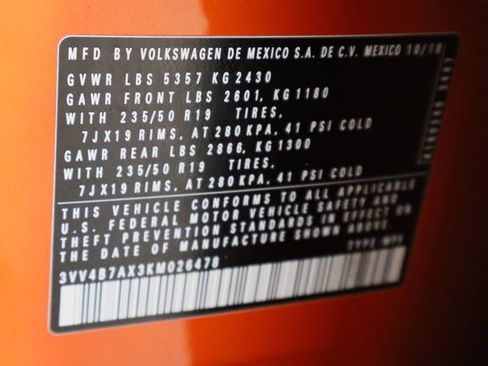 Used 2019 Volkswagen Tiguan SEL Premium image 39