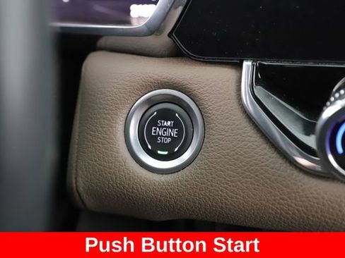 Used 2024 GMC Canyon Denali AWD/4WD image 22