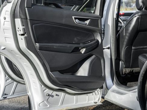 Used 2016 Ford Edge SEL w/ Equipment Group 201A image 34