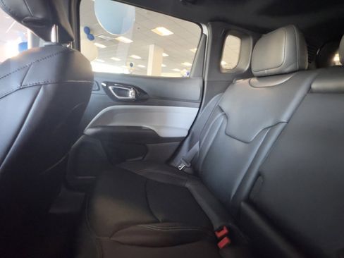 New 2026 Jeep Compass Limited w/ Sun, Sound & Navigation Group image 17