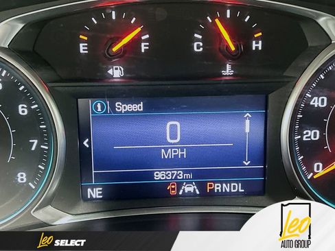 Used 2021 Chevrolet Equinox LT image 12