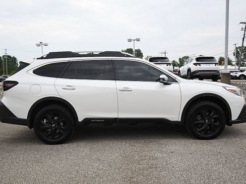 Used 2021 Subaru Outback Touring w/ Popular Package #2 AWD/4WD image 8