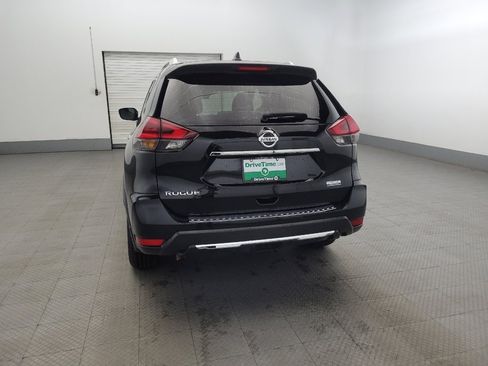 Used 2019 Nissan Rogue S w/ Special Edition Package image 6