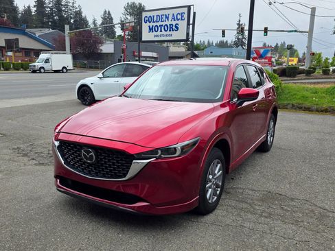 Used 2024 MAZDA CX-5 AWD 2.5 S w/ Preferred Package image 1