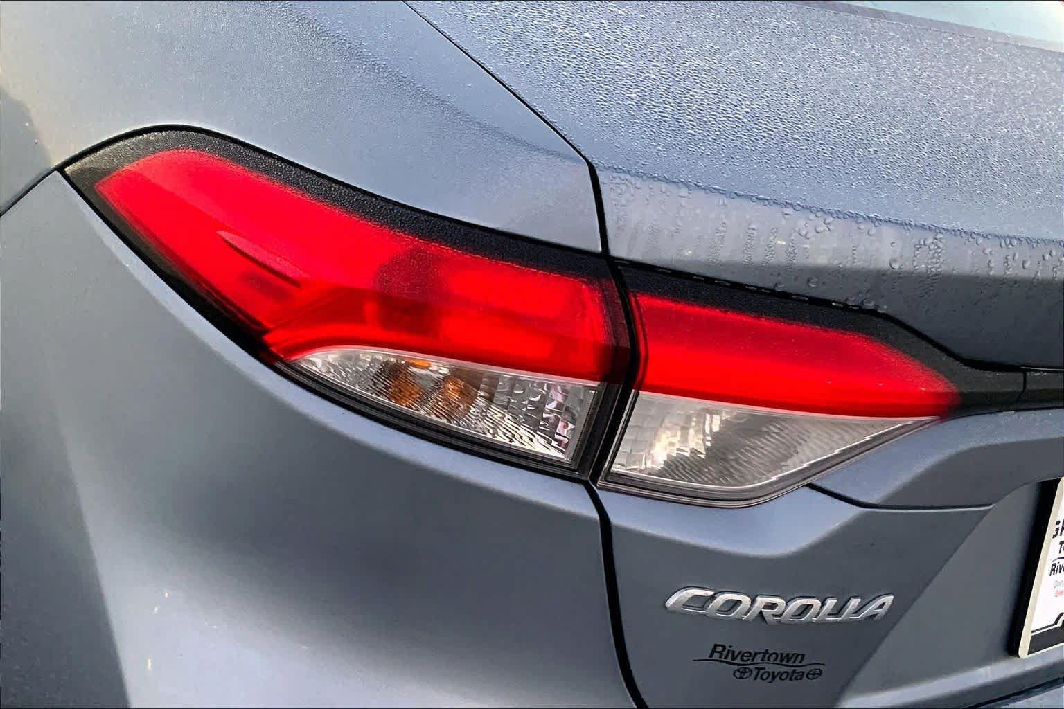 Used 2024 Toyota Corolla LE FWD image 25
