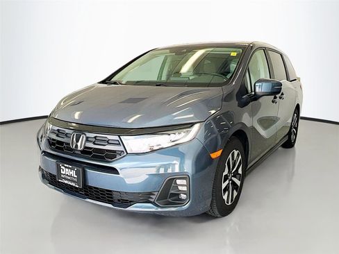 Used 2025 Honda Odyssey EX-L image 4