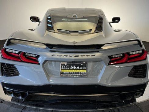Used 2024 Chevrolet Corvette Stingray Premium Cpe w/ Z51 Performance Package RWD image 26