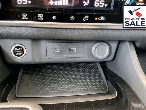 Used 2023 Nissan Rogue SV FWD image 33