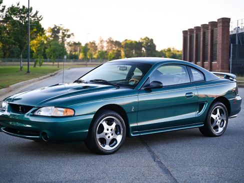 Used 1997 Ford Mustang Cobra image 7