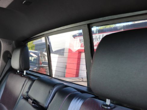 Used 2021 Honda Ridgeline Black Edition image 24