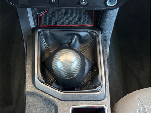 Used 2017 Toyota Tacoma TRD Off-Road w/ Tow Package AWD/4WD image 12