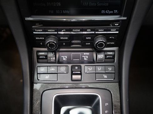 Certified 2014 Porsche 911 Turbo S image 15