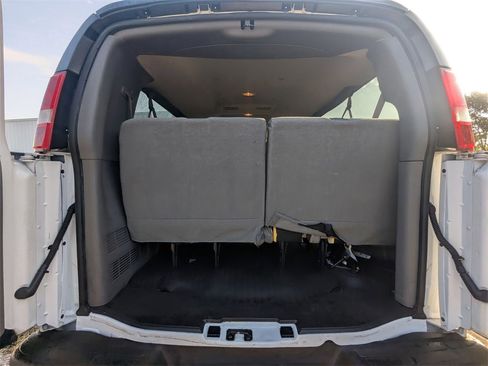 Used 2023 Chevrolet Express 3500 LS image 22