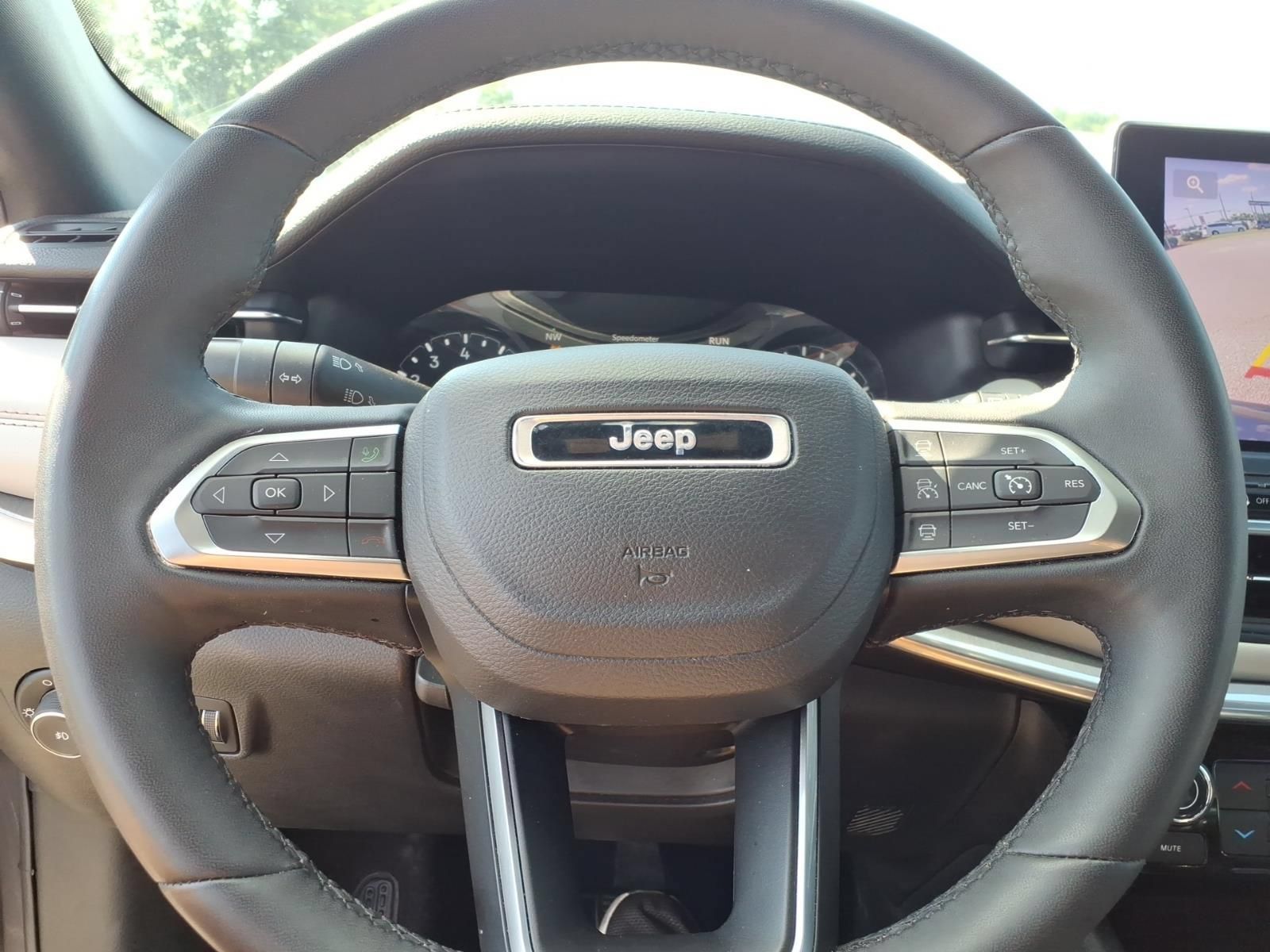 Used 2024 Jeep Compass Limited AWD/4WD image 23