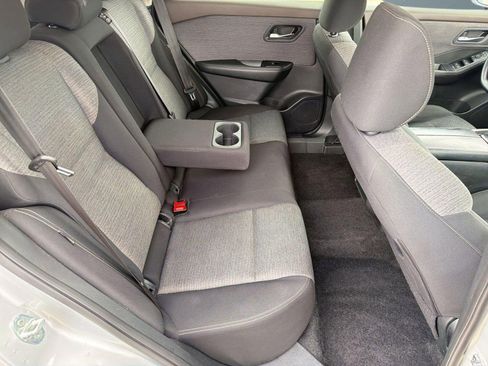 Used 2023 Nissan Rogue SV image 28