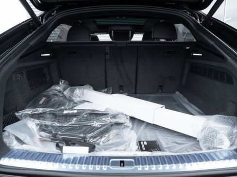 New 2026 Audi RS Q8 performance image 40