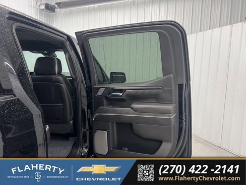 Used 2024 GMC Sierra 1500 AT4X w/ AT4X AEV Edition AWD/4WD image 12