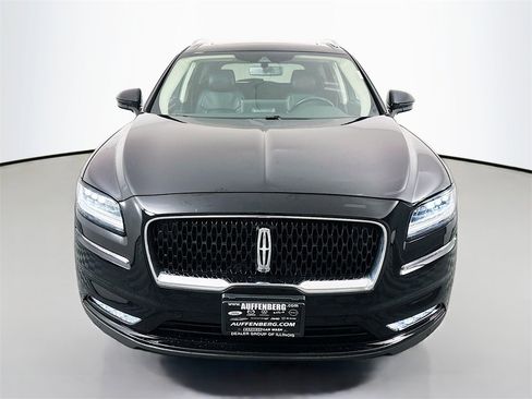 Used 2021 Lincoln Nautilus Reserve w/ Equipment Group 202A image 2