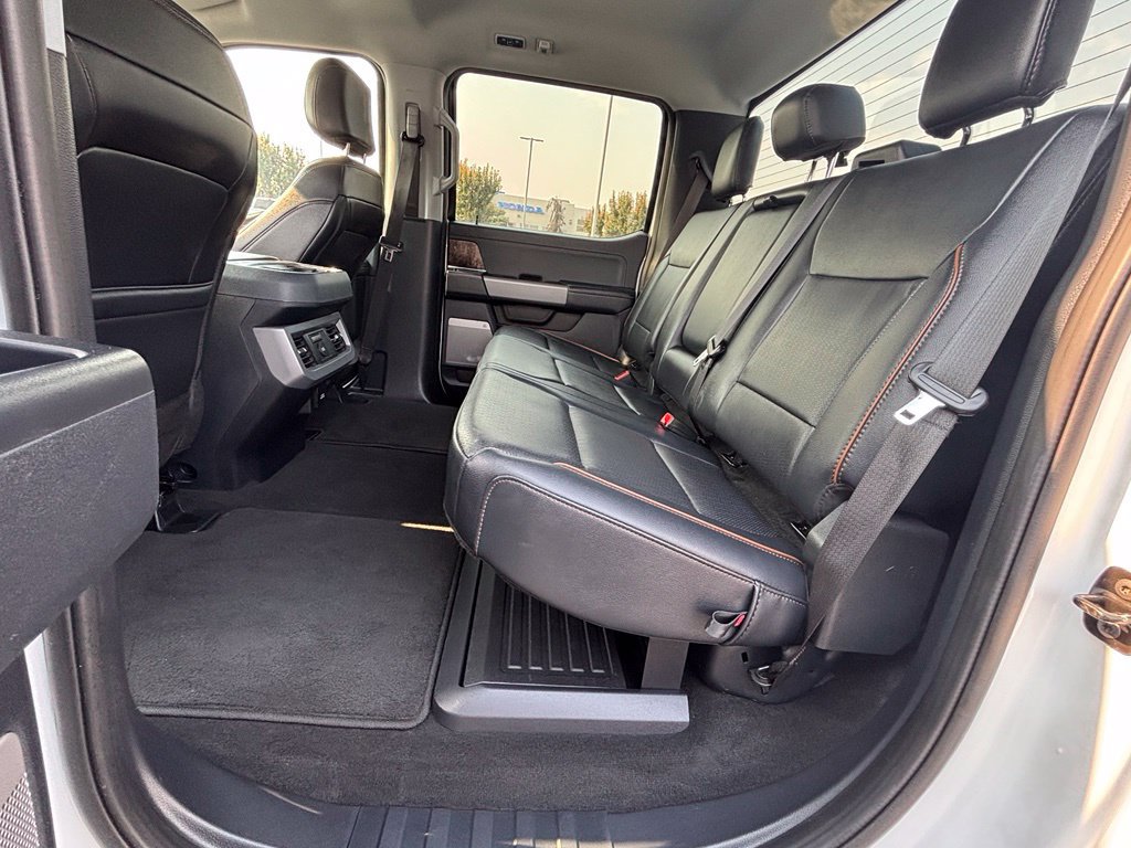 Used 2025 Ford F250 Lariat AWD/4WD image 20