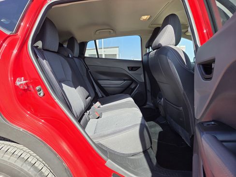 Used 2024 Subaru Crosstrek 2.0i Premium image 16