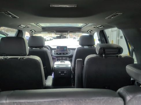 Used 2022 Chevrolet Tahoe LT w/ LT Signature Plus Package image 45