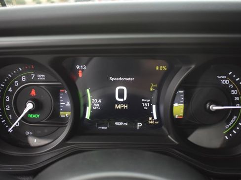 Used 2024 Jeep Wrangler Unlimited Sahara image 23