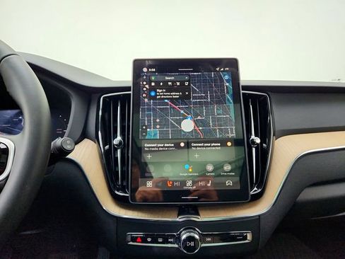 New 2026 Volvo XC60 T8 Plus image 23