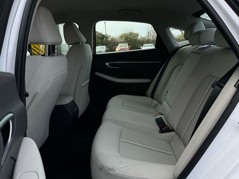 Used 2025 Hyundai Sonata SEL image 12