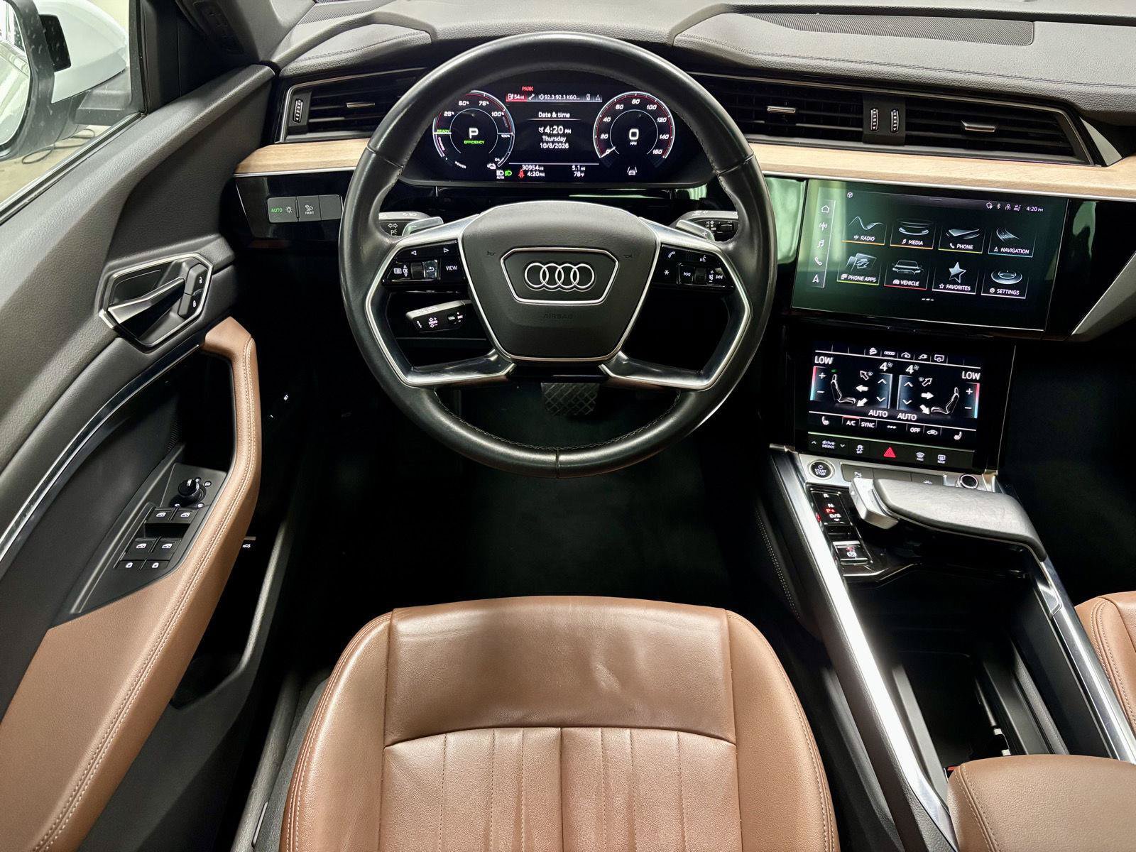 Used 2024 Audi Q8 e-tron Premium AWD/4WD image 2