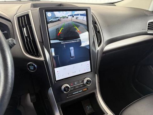 Certified 2024 Ford Edge SEL AWD/4WD image 5