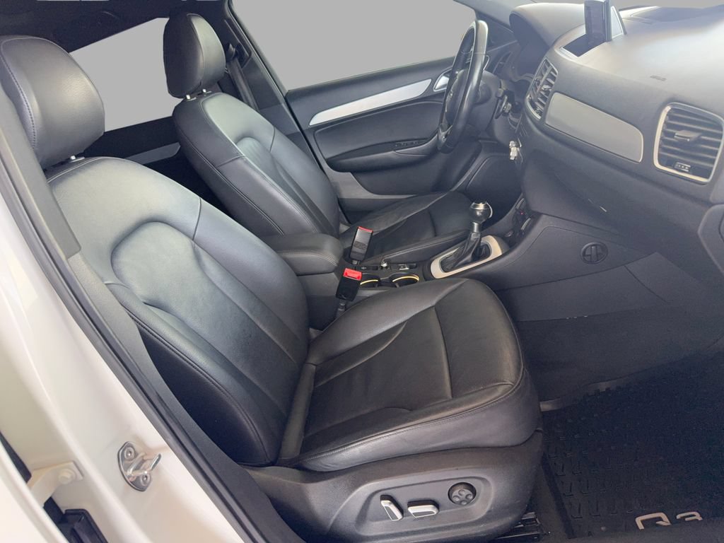 Used 2018 Audi Q3 2.0T Premium FWD image 34