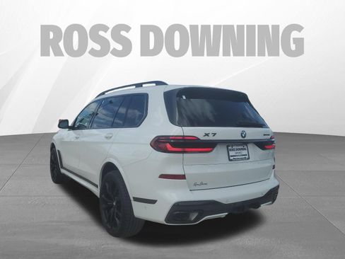Used 2024 BMW X7 xDrive40i w/ M Sport Package AWD/4WD image 6