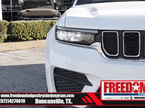 New 2026 Jeep Grand Cherokee Laredo X RWD image 41