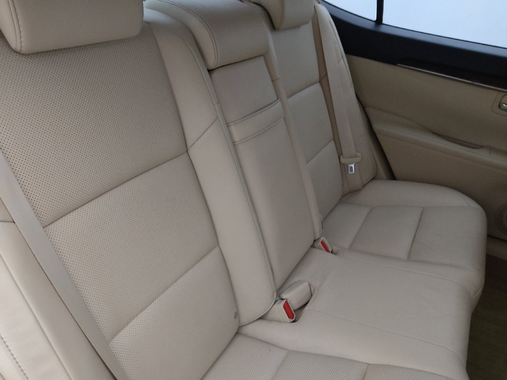 Used 2015 Lexus ES 350 w/ Luxury Package FWD image 19