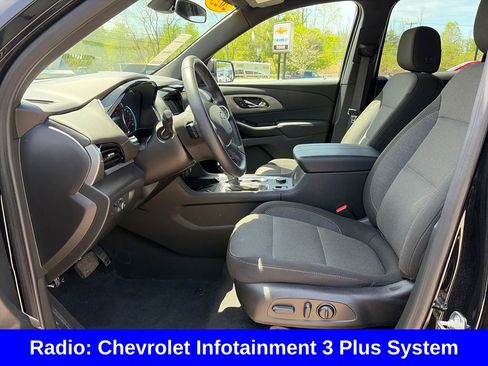 Used 2023 Chevrolet Traverse LT AWD/4WD image 10