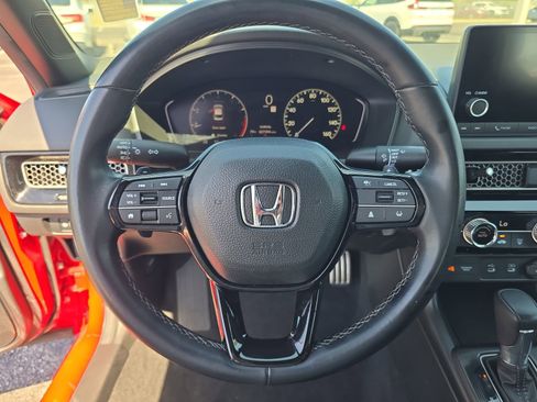 Certified 2025 Honda Civic Sport image 23