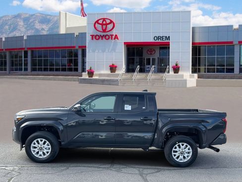 New 2026 Toyota Tacoma SR5 image 5