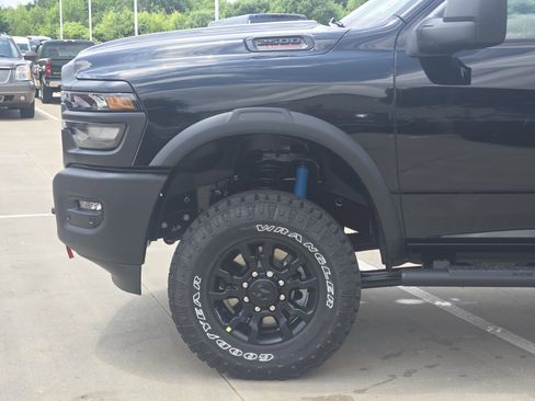 New 2026 RAM 2500 Tradesman AWD/4WD image 5