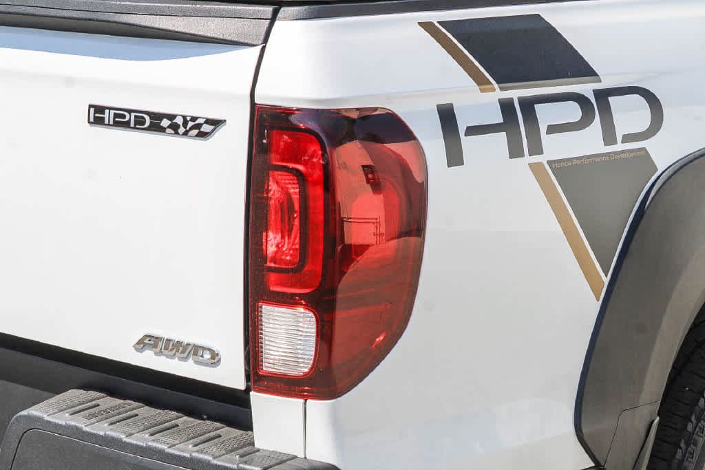 Used 2022 Honda Ridgeline Black Edition image 7