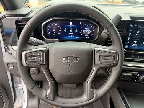 New 2026 Chevrolet Silverado 2500 ZR2 AWD/4WD image 7