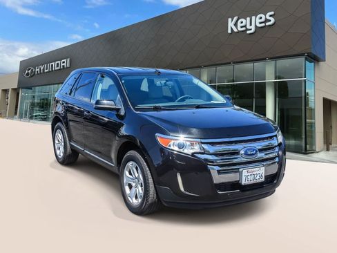 Used 2014 Ford Edge SEL w/ Equipment Group 205A AWD/4WD image 3