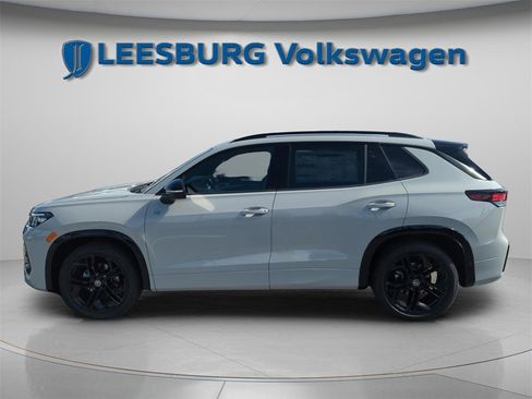 New 2026 Volkswagen Tiguan SE R-Line image 6