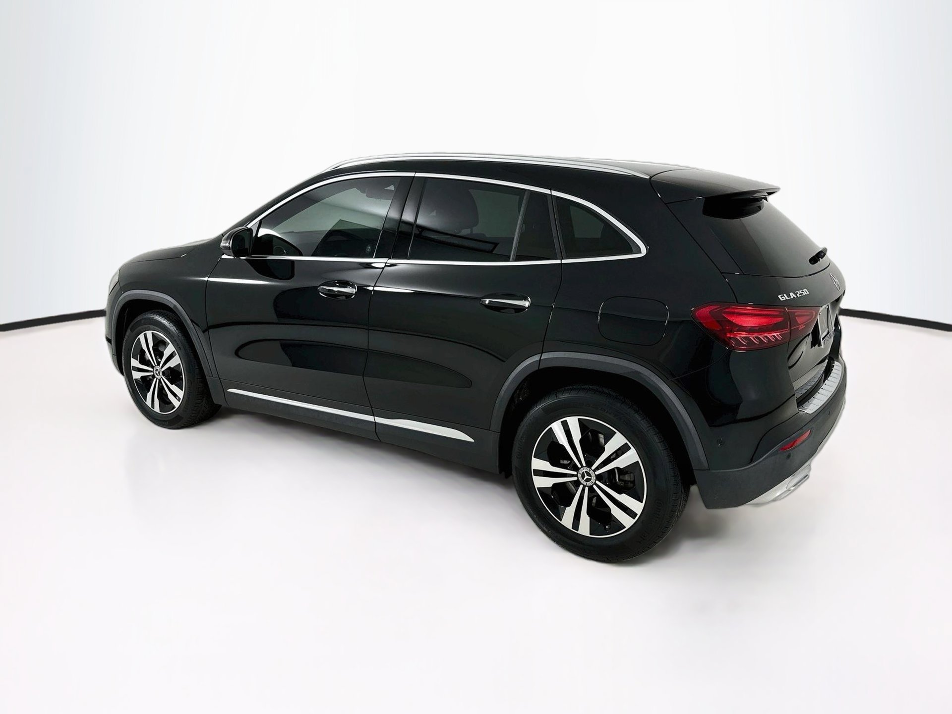 Certified 2026 Mercedes-Benz GLA 250 image 6